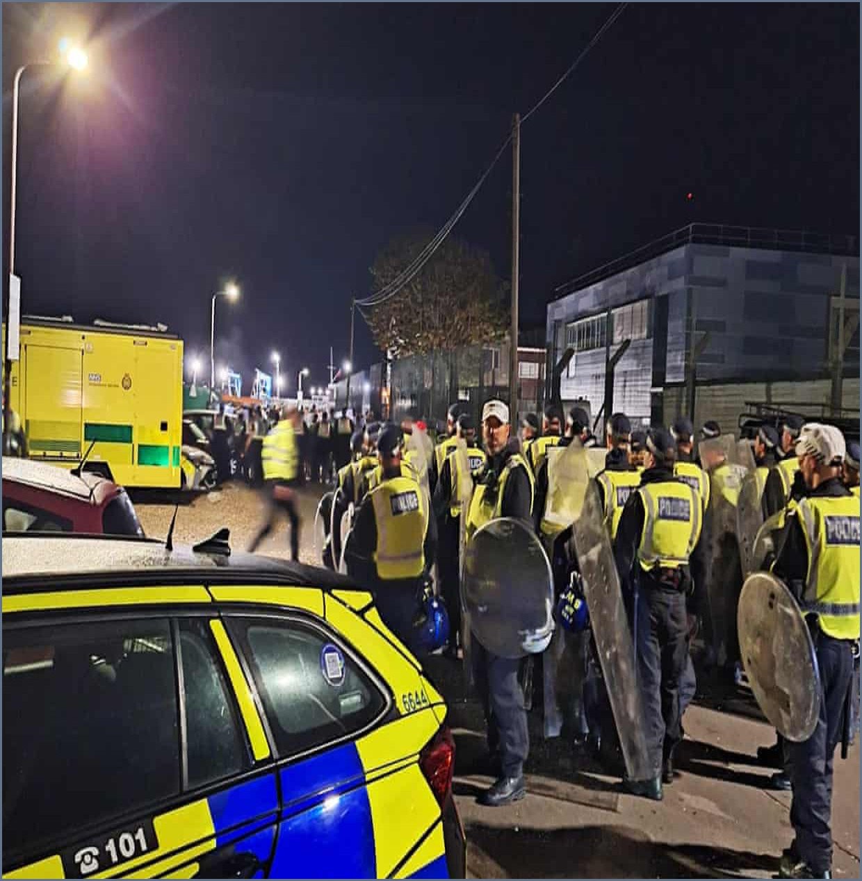 Far-Right Protesters Block Asylum Seeker Coaches in Portsmouth
