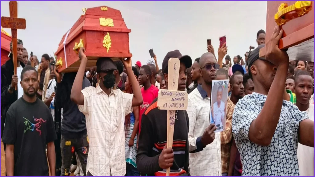 Hundreds Gather in Bukavu to Mourn Victims of School Fire