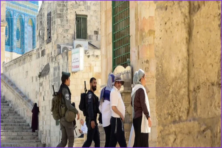 Hundreds of Illegal Settlers Storm Al-Aqsa Mosque Compound