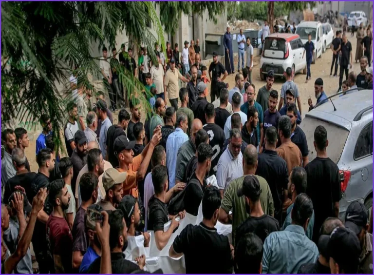 Israeli Air Strike, Gunfire Kill Three Palestinians in Gaza