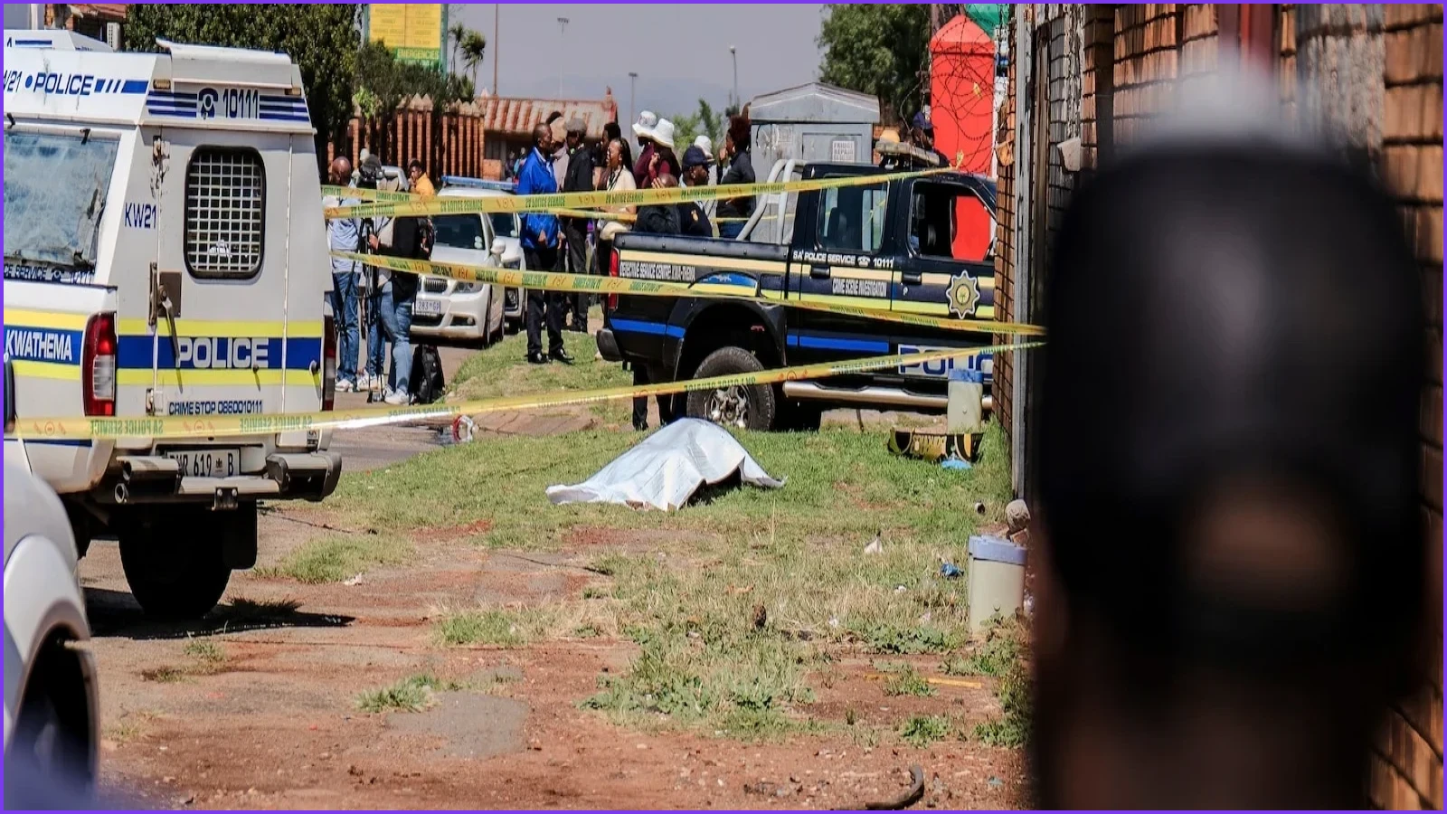 Police Investigate Deaths of Eight Women Near Johannesburg
