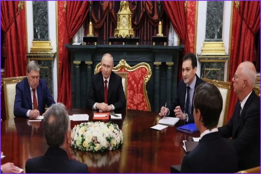 Putin Holds ‘Extremely Frank’ Ukraine War Talks With US Envoys