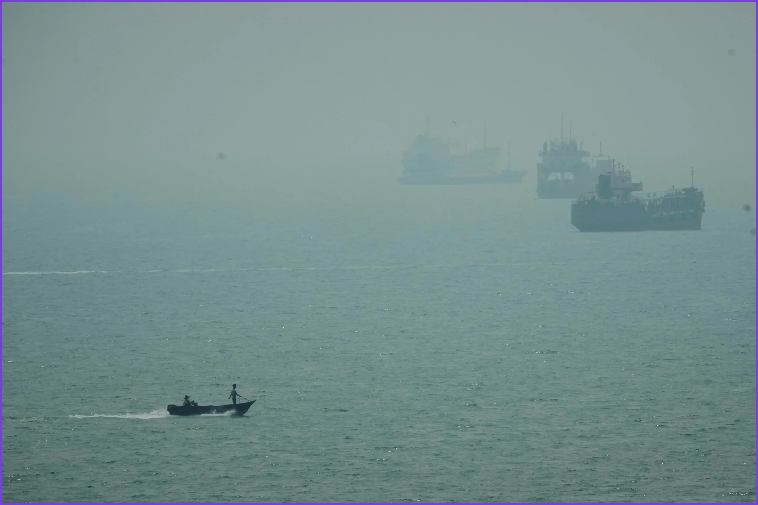 U.S. Military Destroys Five Iranian Tankers After Missile Attacks