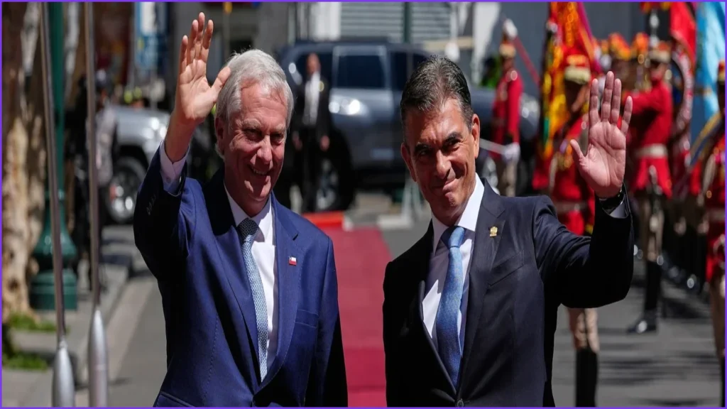 Chilean President Makes First State Visit to Bolivia in 71 Years