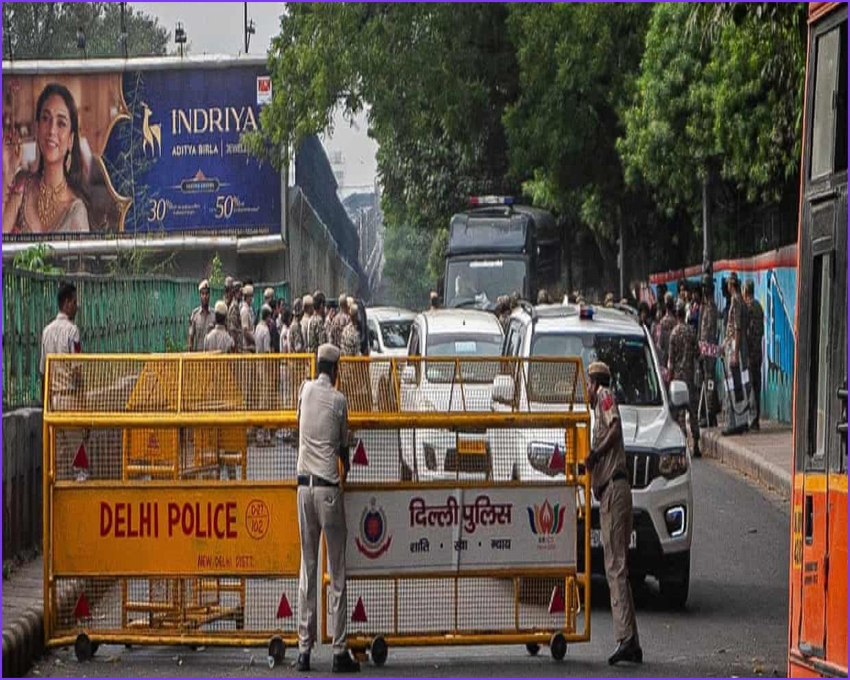 Delhi Metro Stations Closed Amid Protests Over Voter Lists