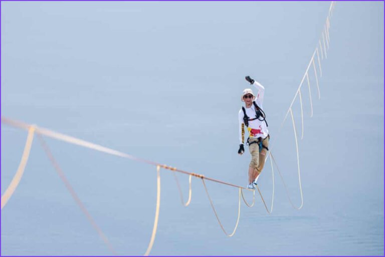 Estonian Daredevil Jaan Roose to Walk Seoul Highline
