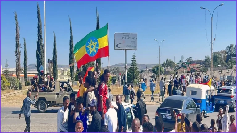 Ethiopia's Tigray Rebels Urged to Disarm; Commander Vows to Fight
