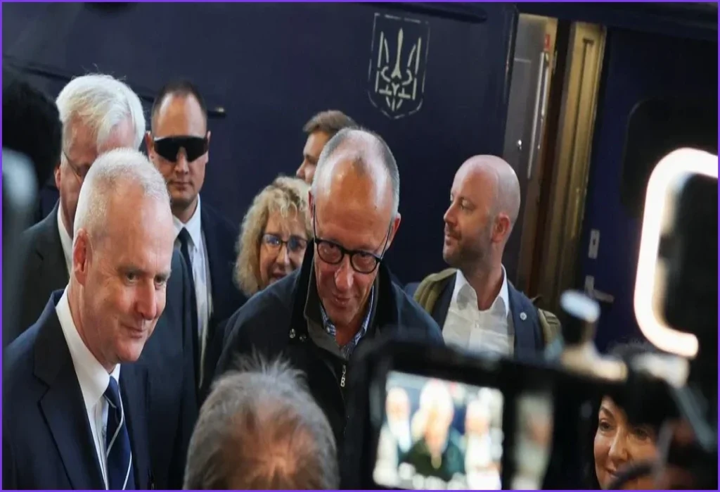 German Chancellor Merz Visits Kiev Amidst New Russian Strikes