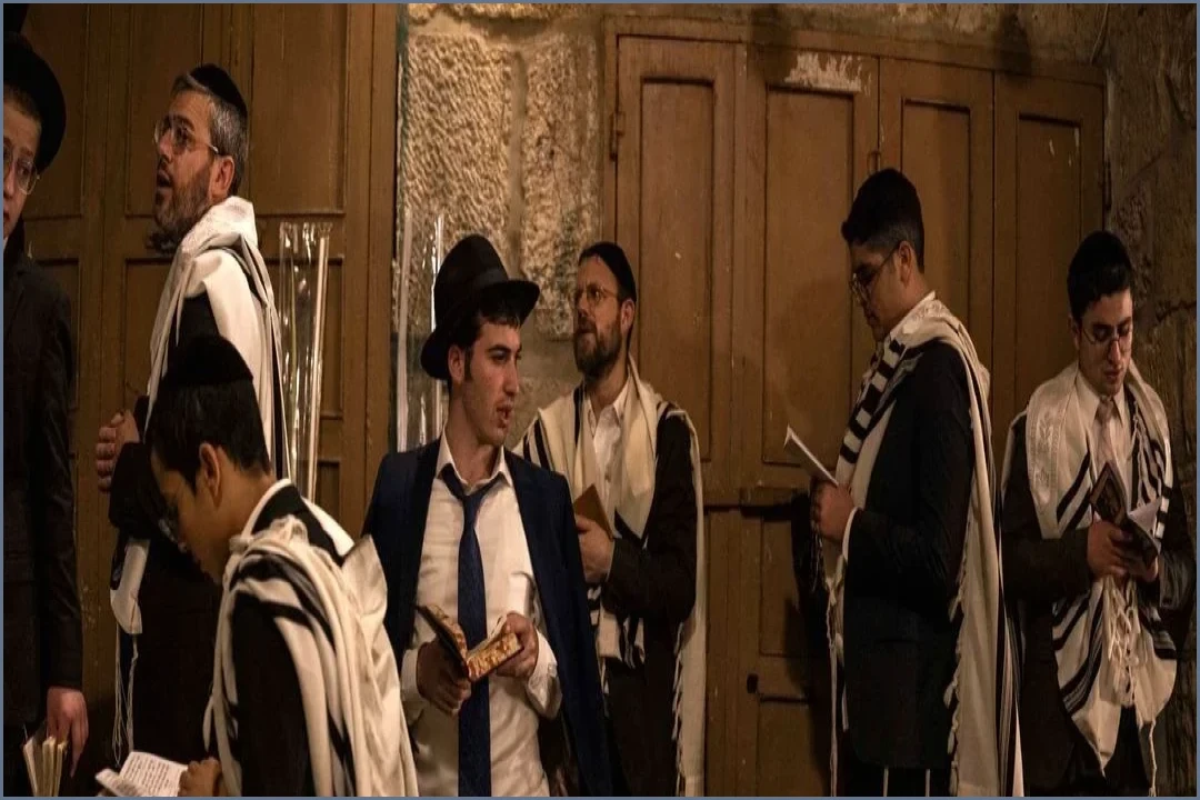 Hundreds of Israeli Settlers Storm Al-Aqsa and Joseph’s Tomb