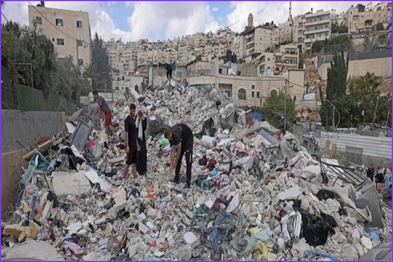 Israeli Forces Demolish Residential Building in Occupied East Jerusalem