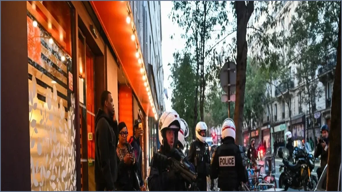 Paris Police Impose Local Curfew and Ban Protests