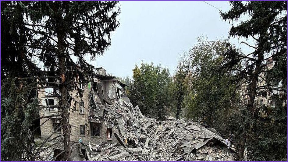 Russian Glide Bomb Attack on Zaporizhzhia Kills 15 People