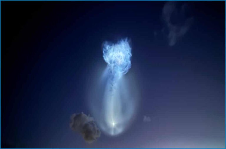 SpaceX Rocket Launch Creates Stunning Jellyfish Cloud Over Florida
