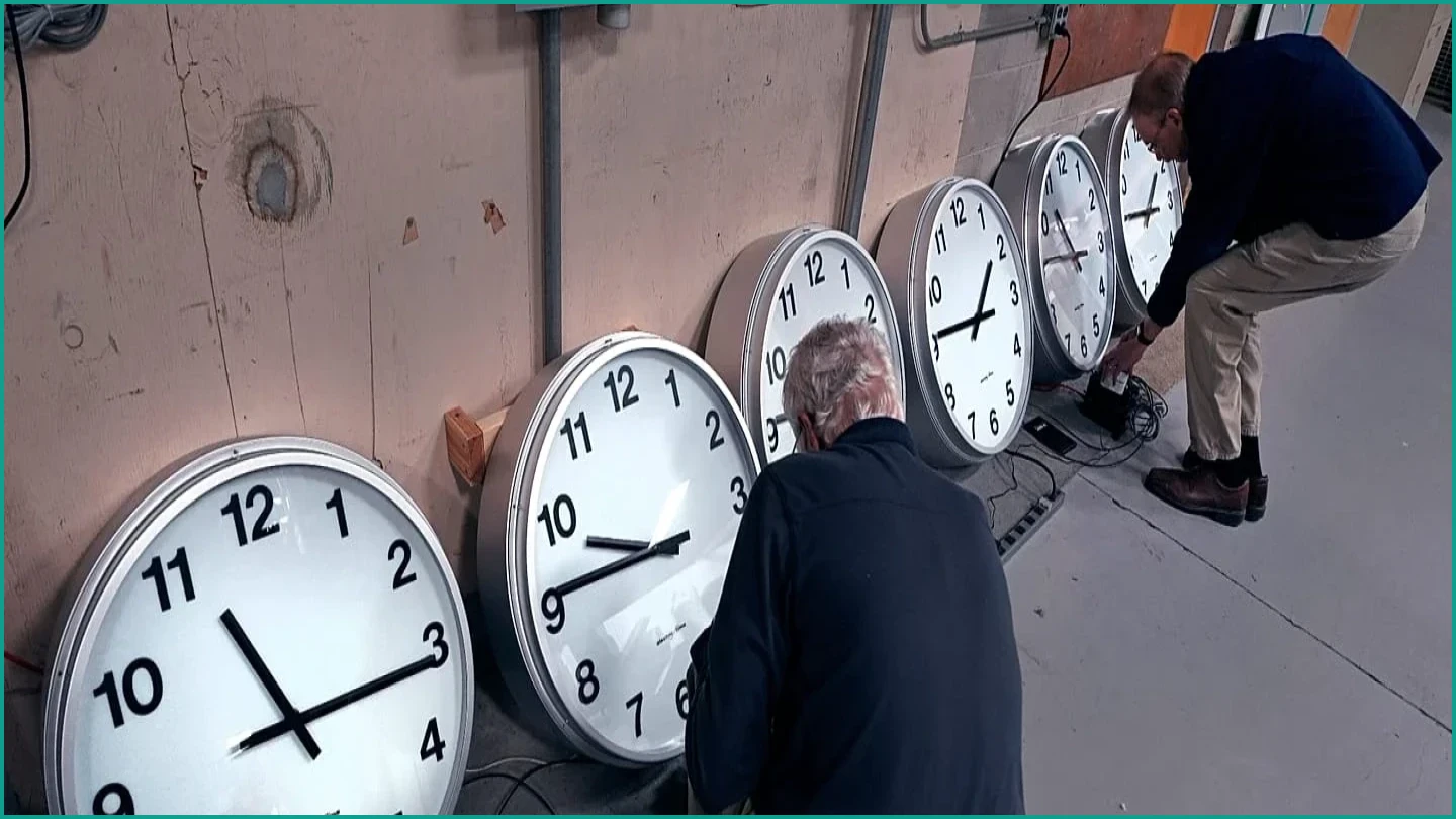 Standard Time Best for Public Health, New Research Suggests