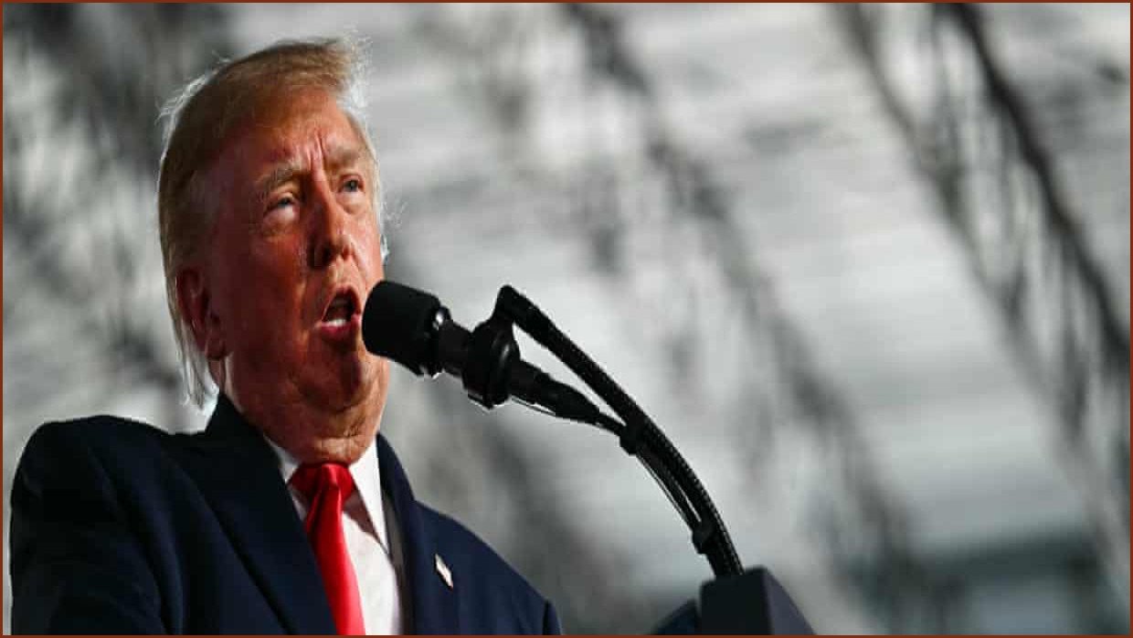 Trump Shows Off Venezuelan Oil Tanker, Floats 51st State Idea