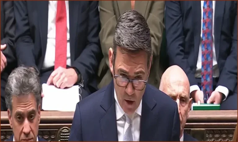 UK and EU Set November 20 Date for Key Summit