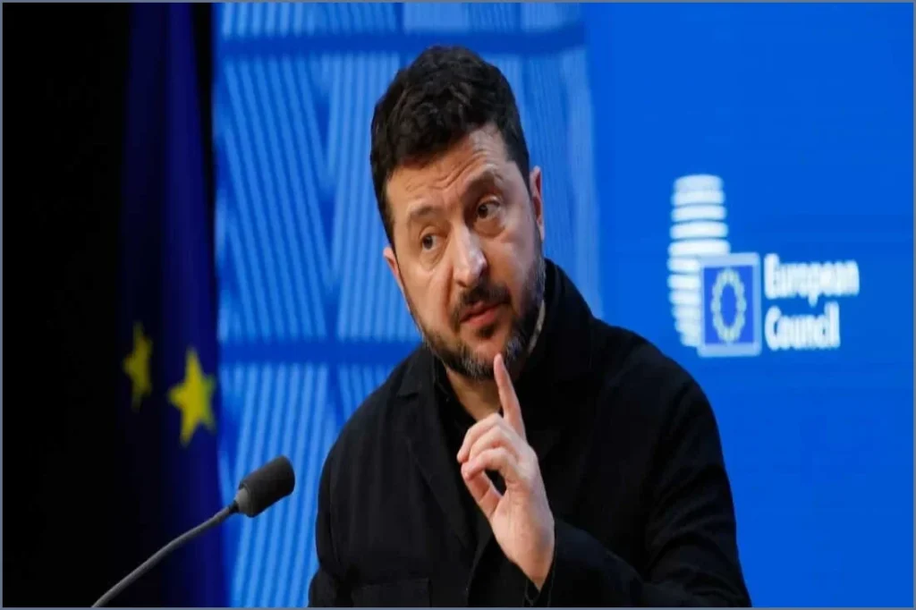 Zelenskyy Claims U.S. Behind Starshield Curbs; Officials Deny